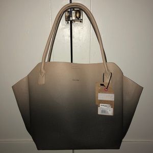 Pixie Mood Tan to Grey Ombré Tote